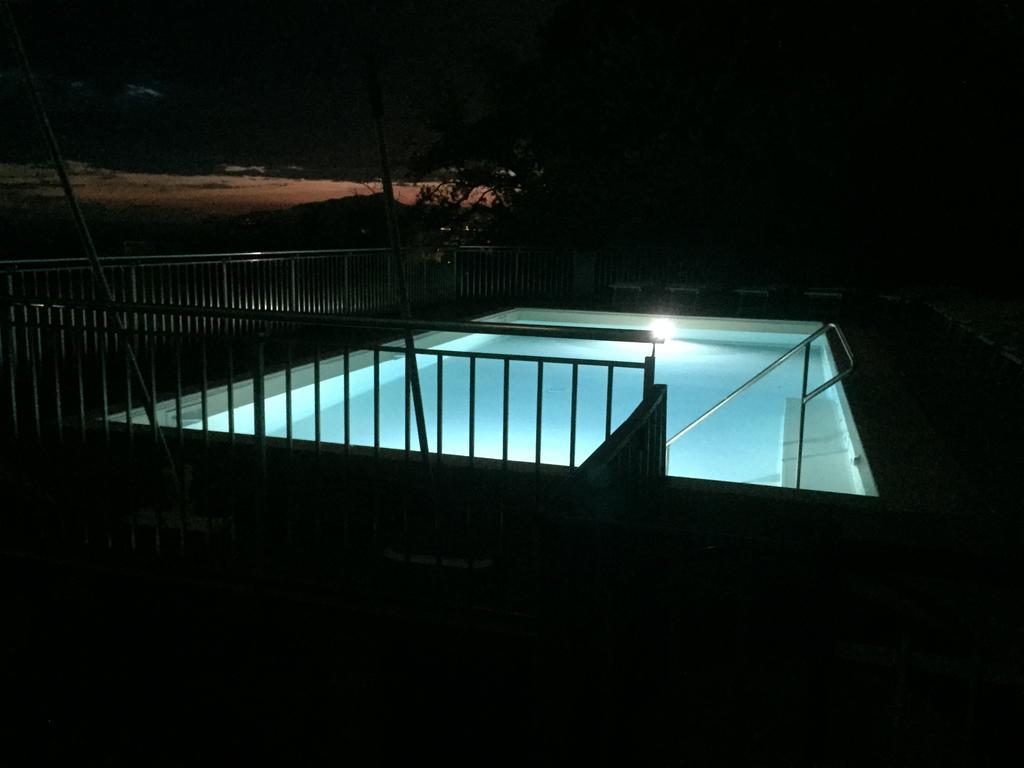 Hotel Mediterraneo Cavi di Lavagna Luaran gambar